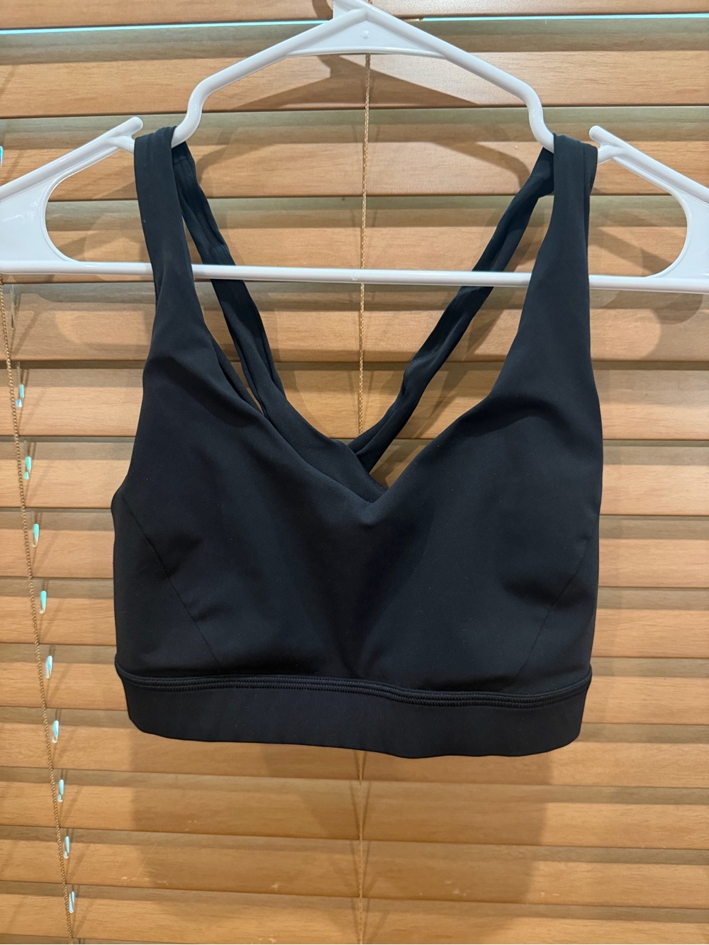 lululemon athletica Black Cross-Back Sports Bra
